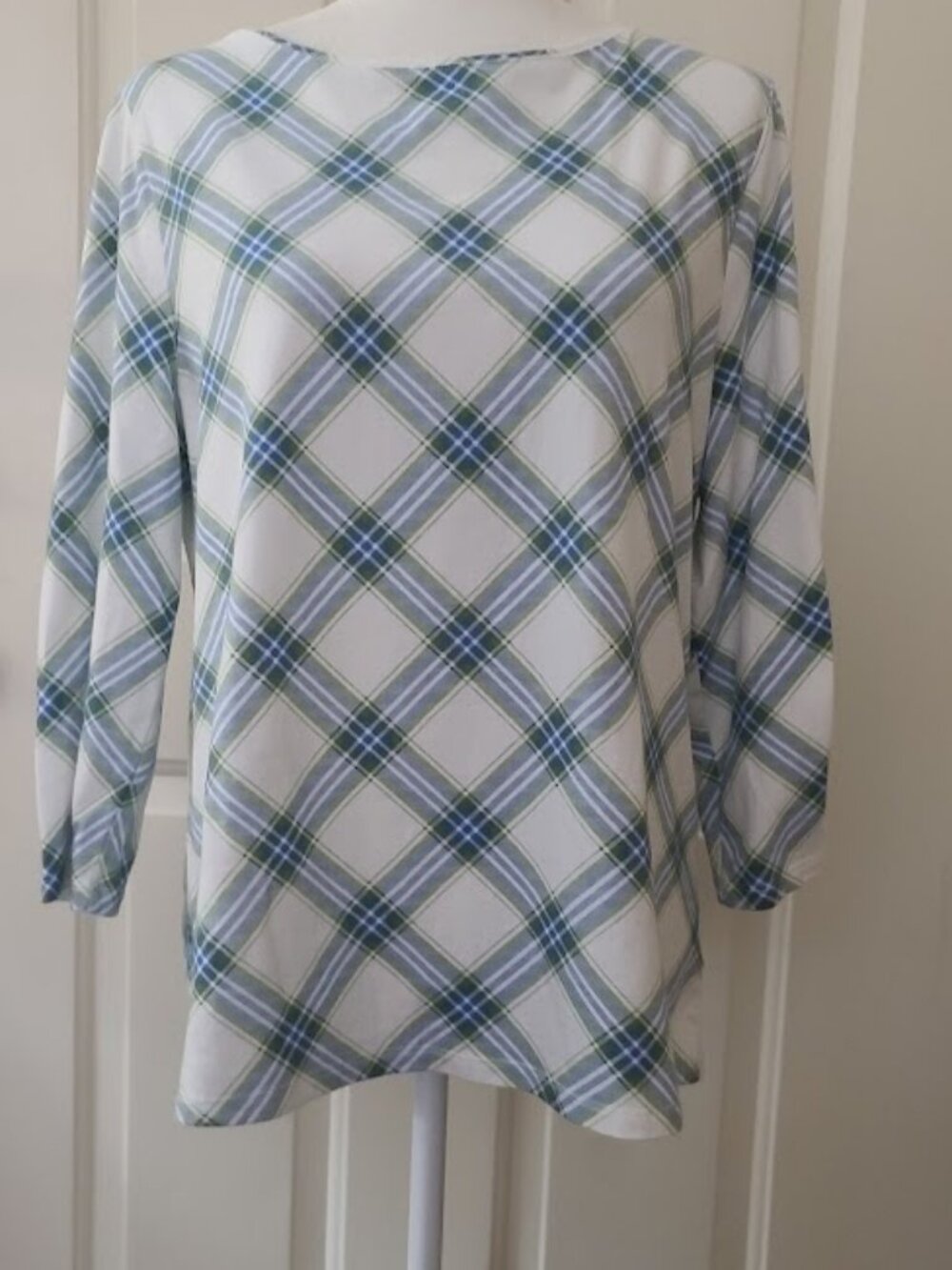 Talbots PXL Spring Top - Picture 3 of 12